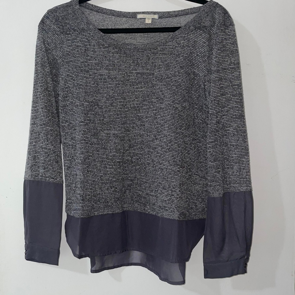 Pleione Women's Gray Knit Long Sleeve Top with Chiffon Hem - Size‎ S